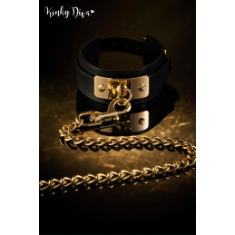 Votre Loveshop à Bierne (53) Collier noir plaque